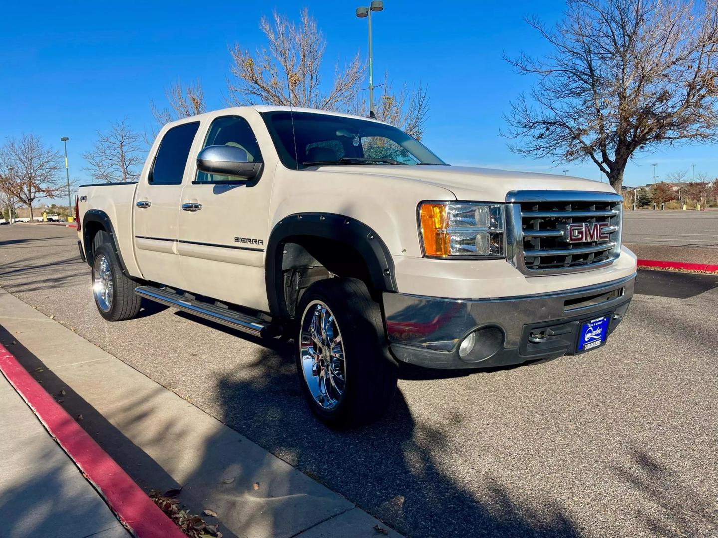 2012 GMC Sierra 1500 SLT photo 3