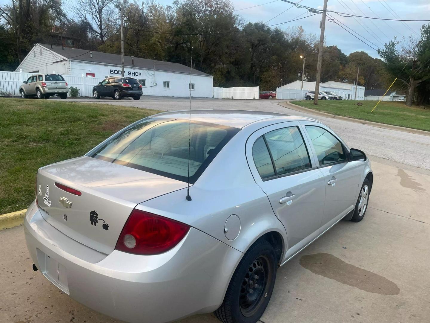 2006 Chevrolet Cobalt LS photo 9