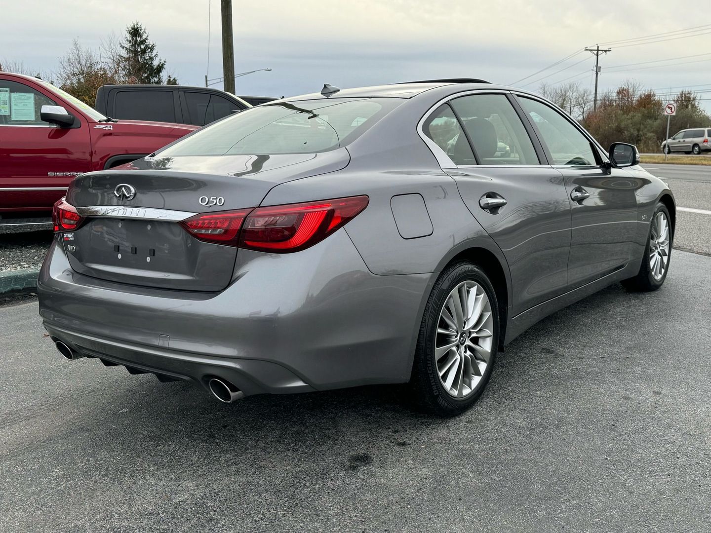 Image 4 of 2019 INFINITI Q50