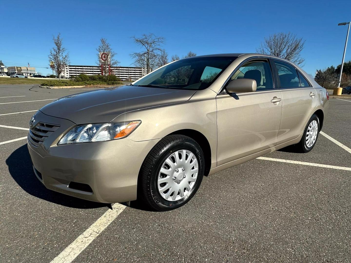 2008 Toyota Camry LE photo 8