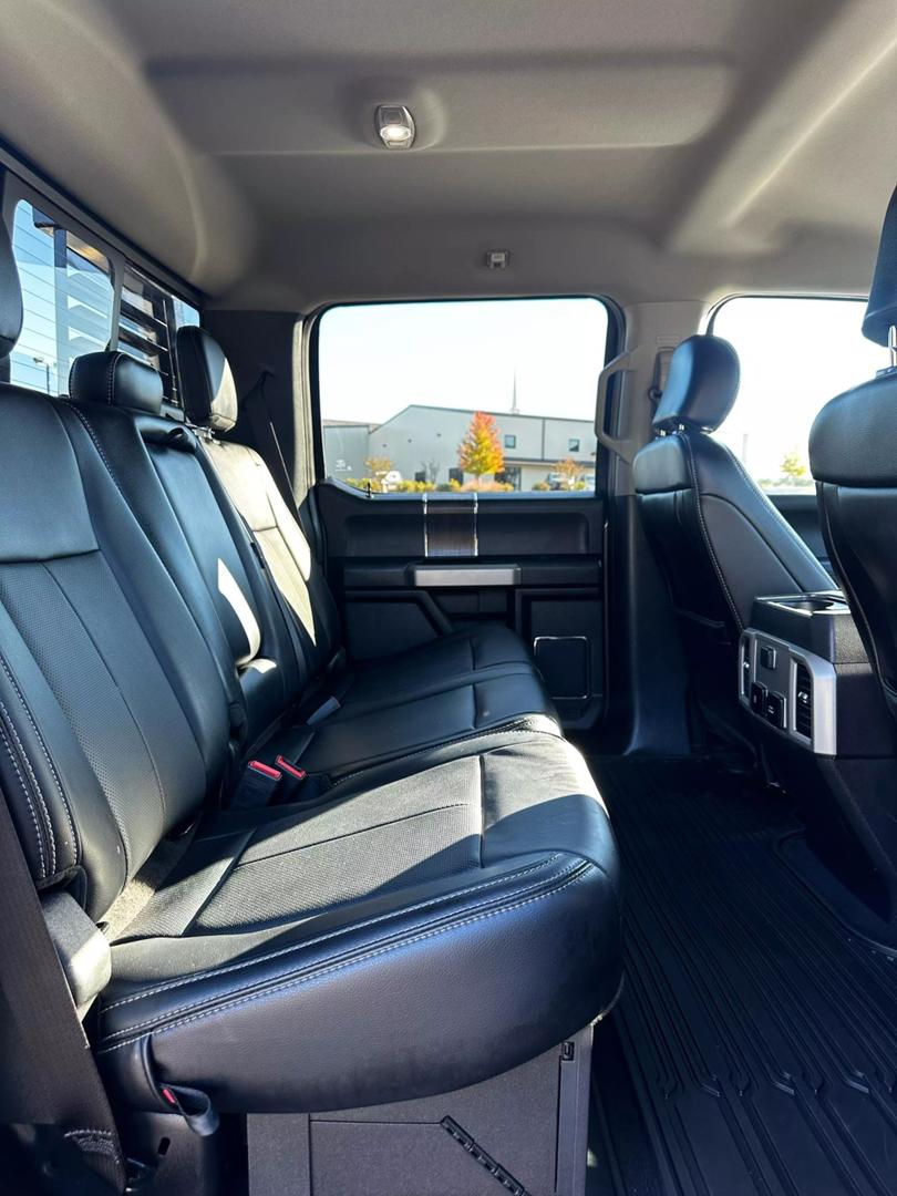 2020 Ford F-250 Super Duty Lariat photo 13