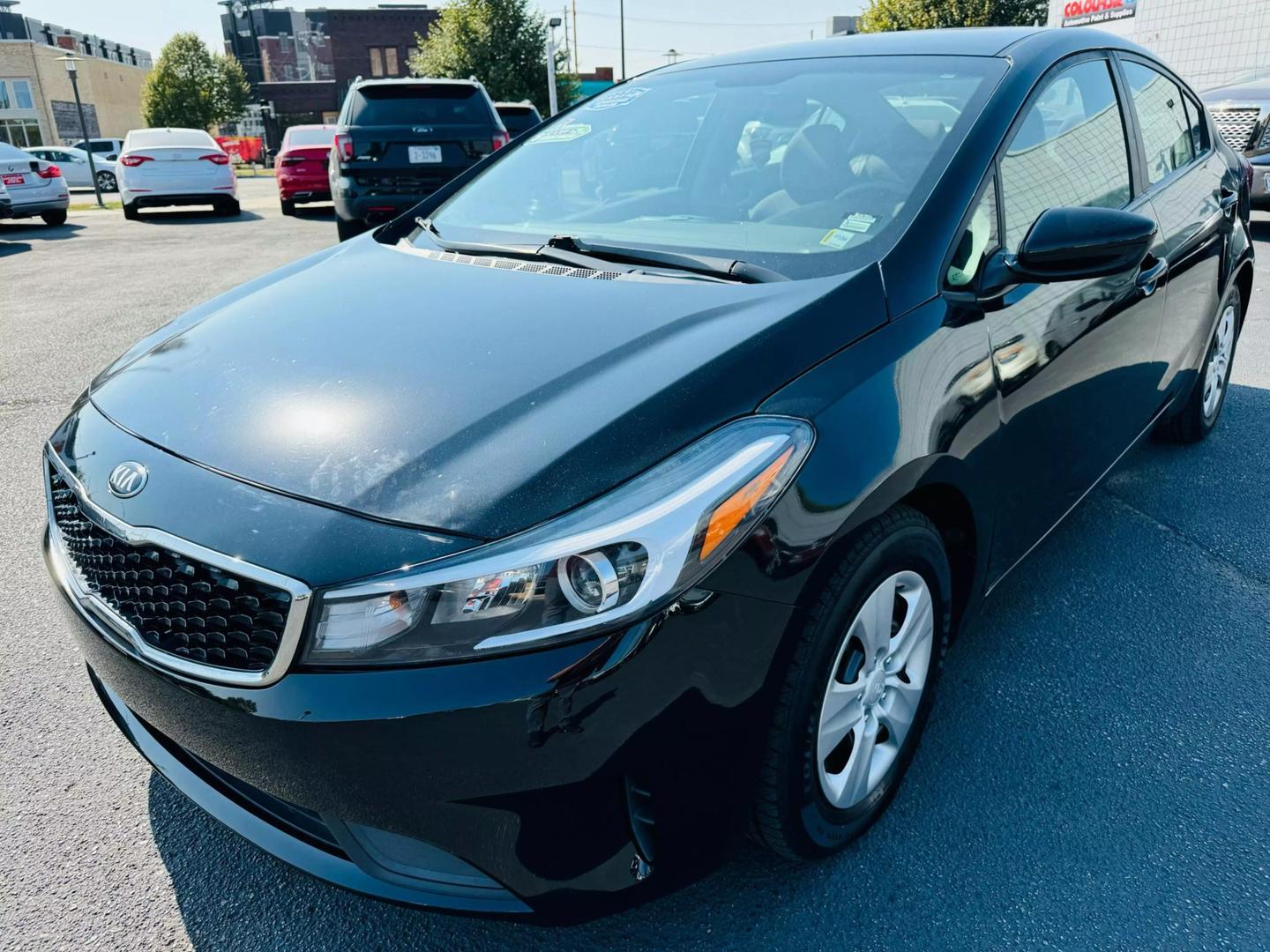 2017 Kia Forte LX photo 2