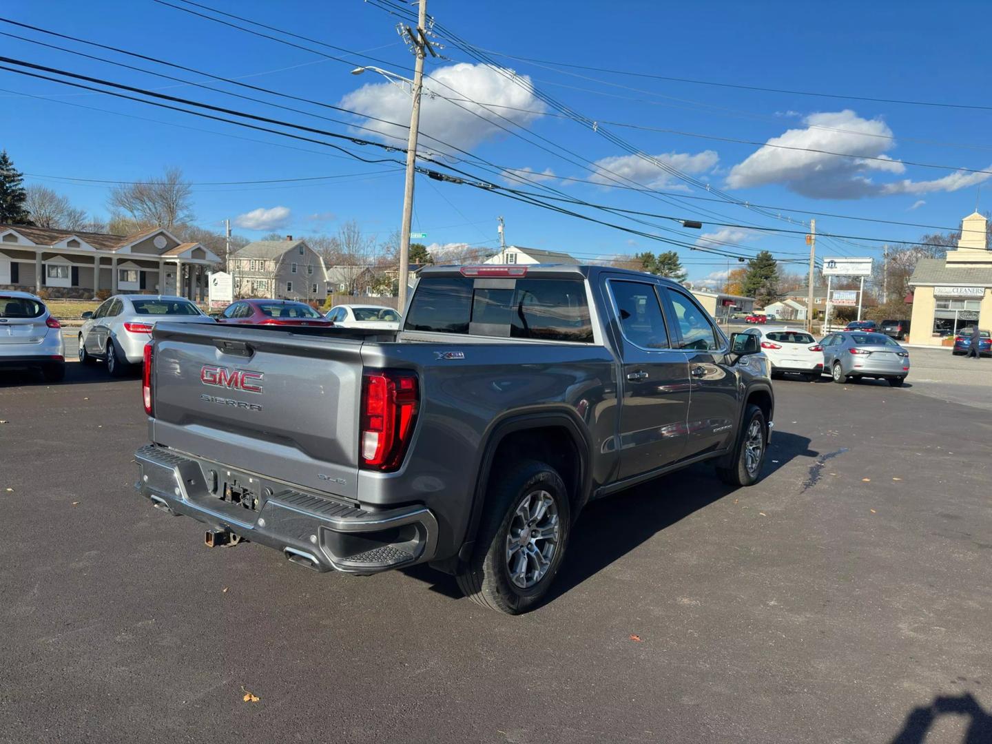 2020 GMC Sierra 1500 SLE photo 7