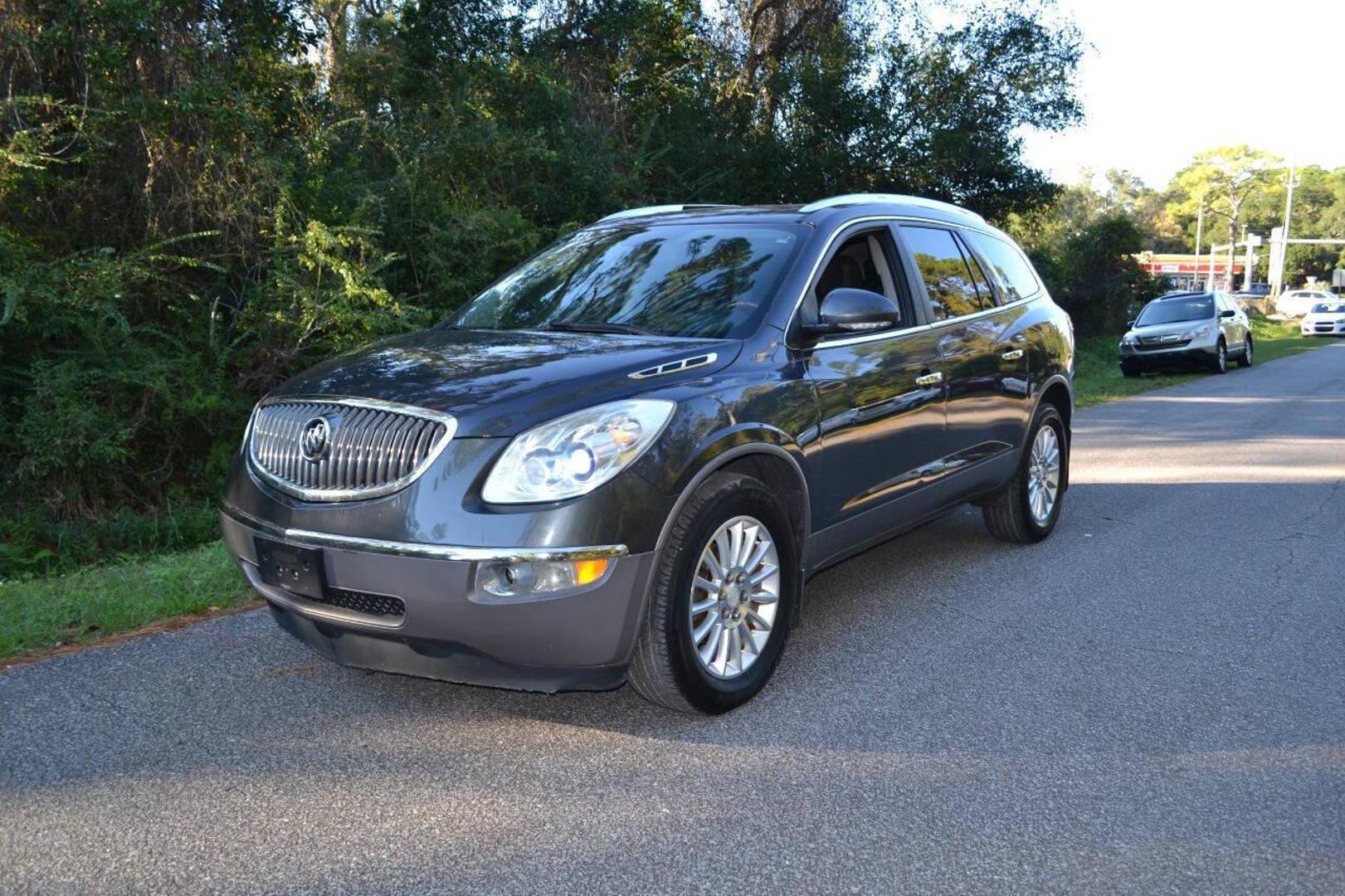 2012 Buick Enclave Leather photo 2