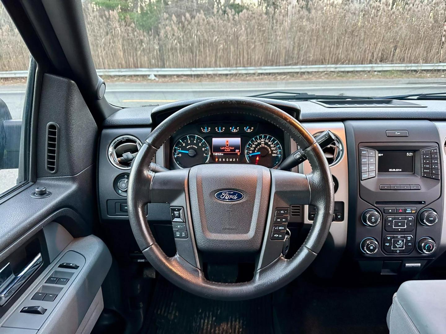 2014 Ford F-150 XL photo 29