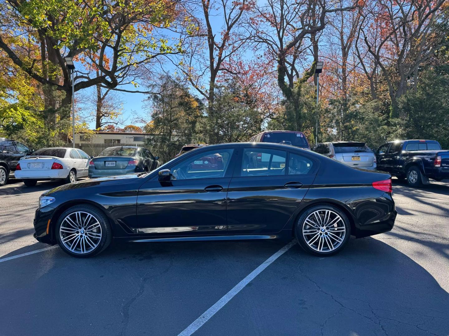 2019 BMW 5 Series 530i photo 12