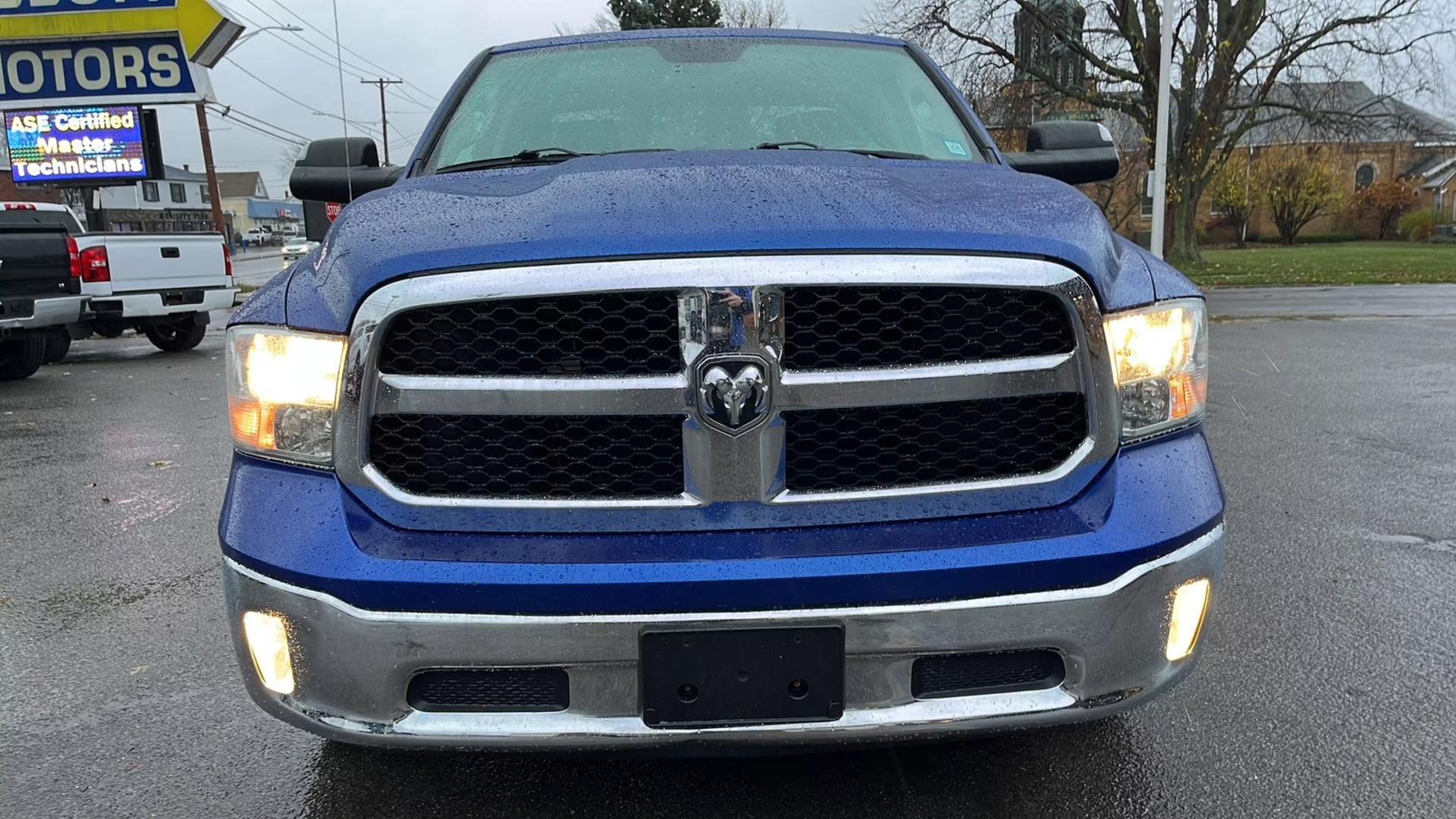 2017 RAM Ram 1500 Pickup Express photo 11