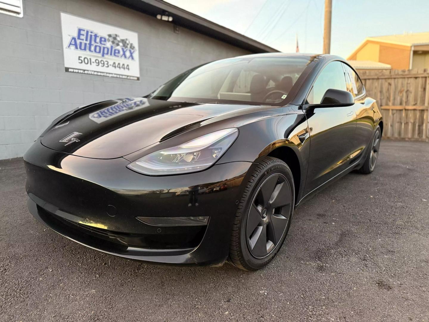 Tesla Model 3's photo