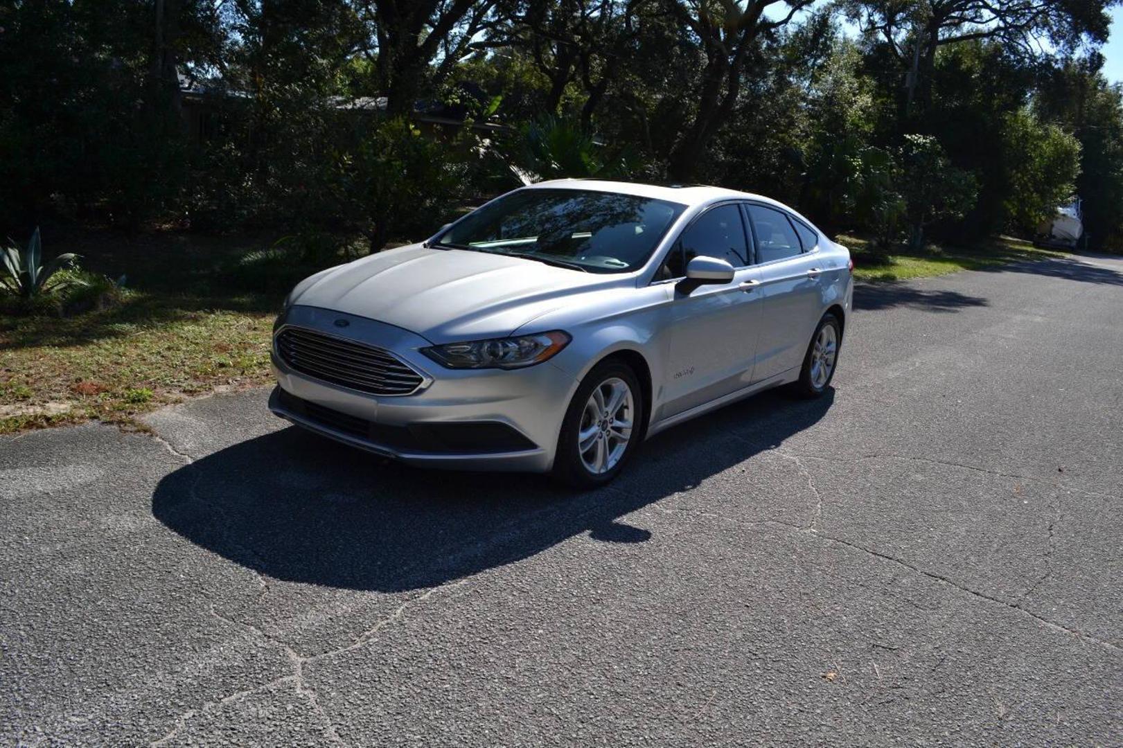 2018 Ford Fusion Hybrid SE photo 29