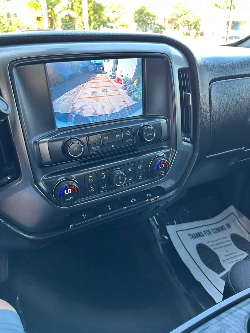 2017 Chevrolet Silverado 1500 LT photo 10