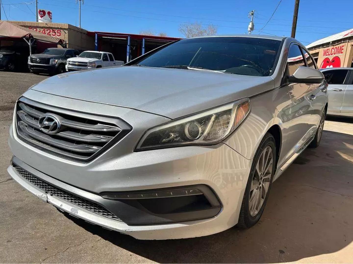 2017 Hyundai Sonata Sport photo 2