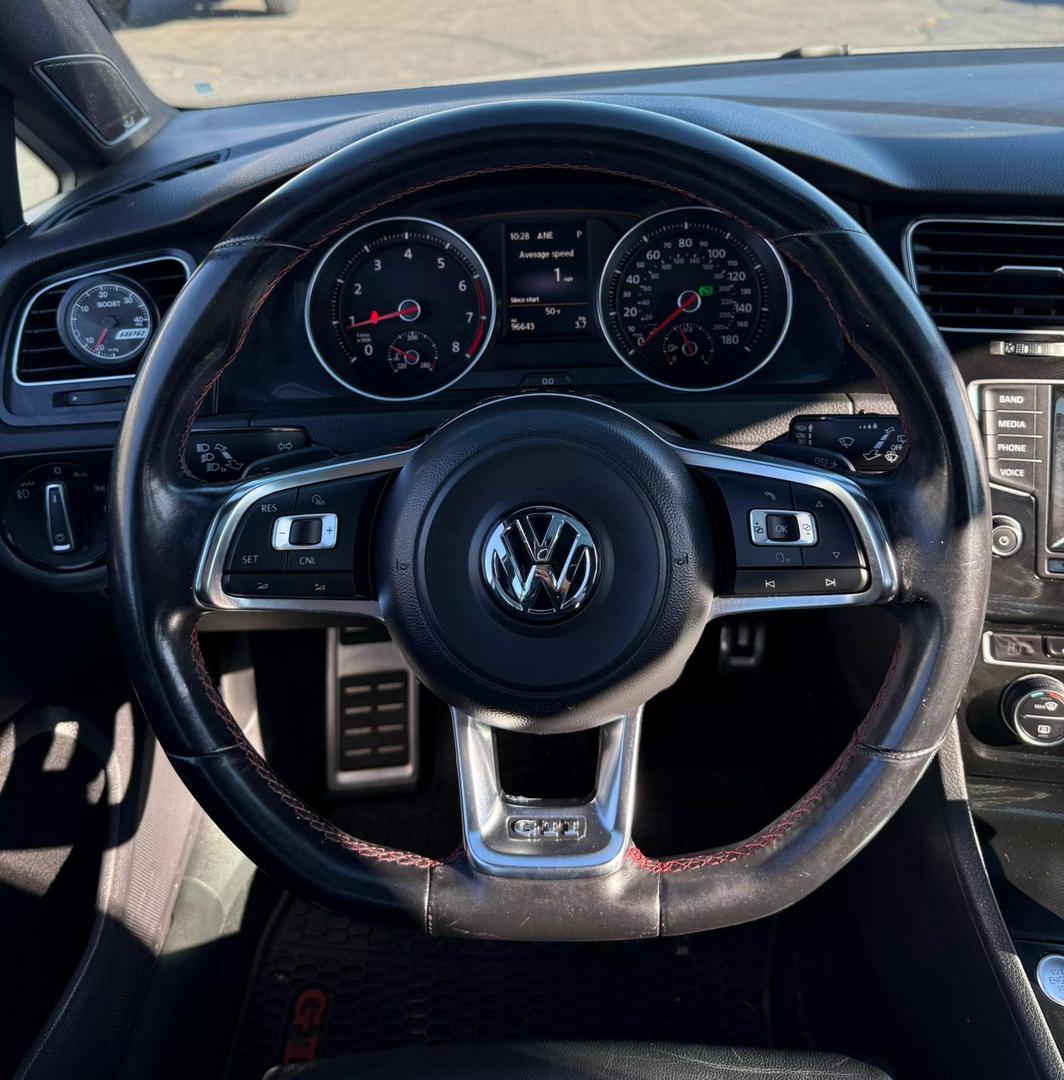 2015 Volkswagen Golf GTI Autobahn photo 56