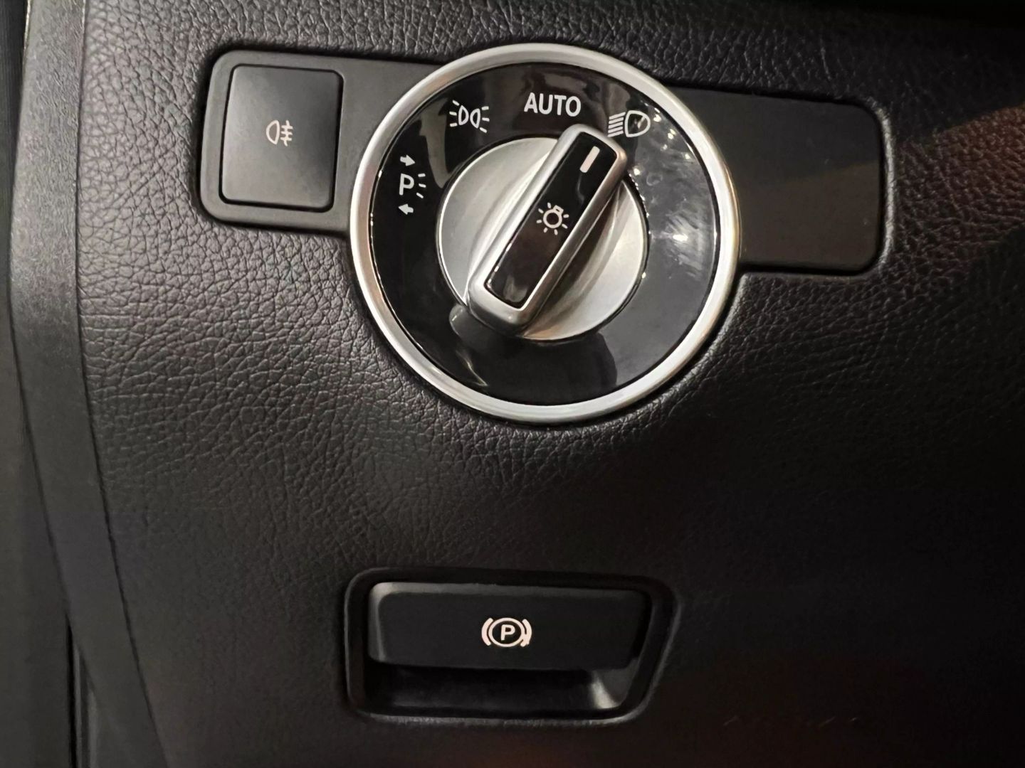 2016 Mercedes-benz Gle Gle 350 4matic Sport Utility 4d - Image 34