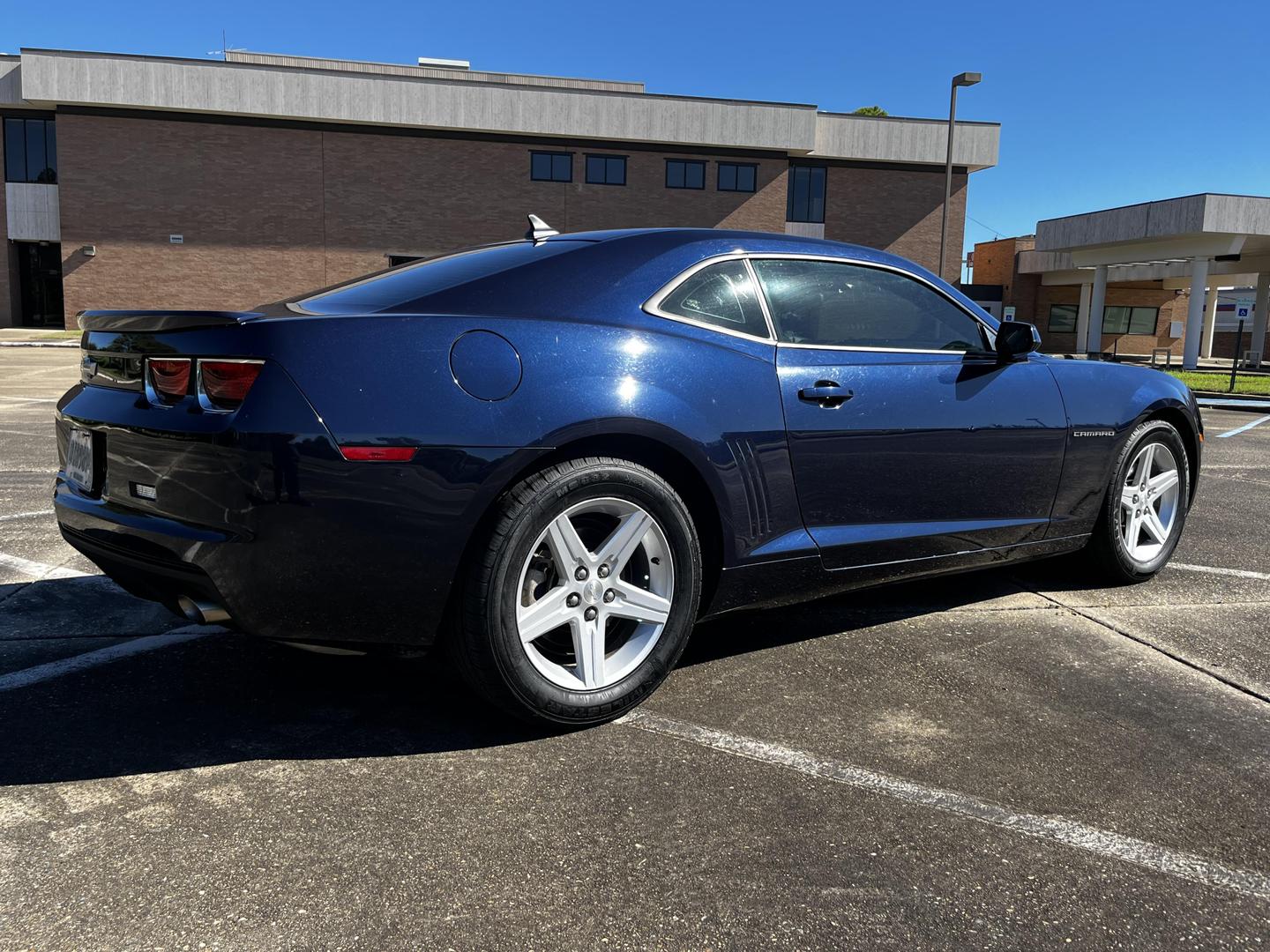 2012 Chevrolet Camaro 1LT photo 4