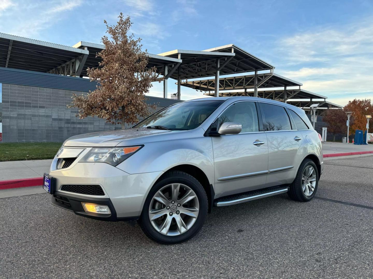 2013 Acura MDX Advance and Entertainment Package photo 21