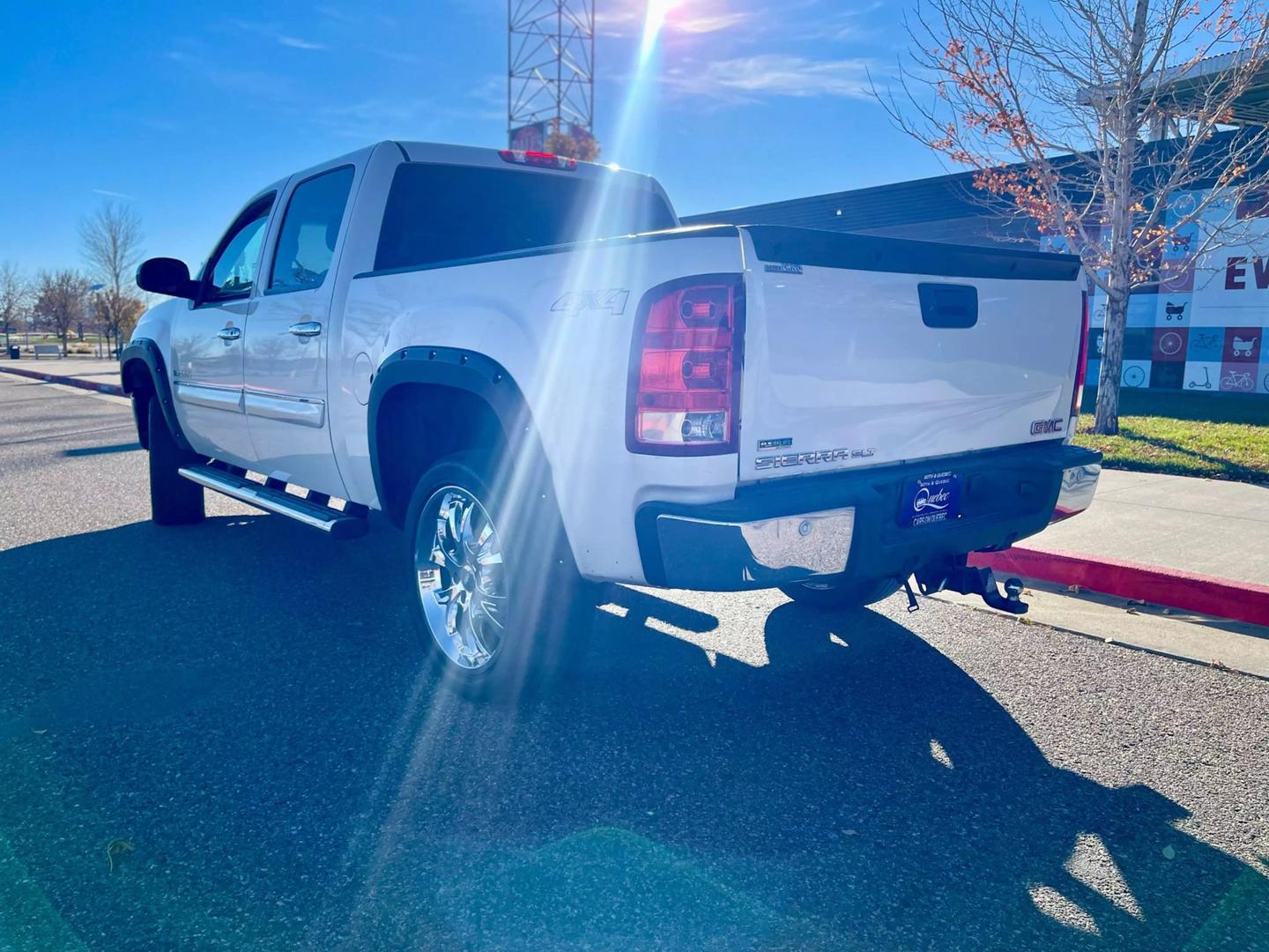 2012 GMC Sierra 1500 SLT photo 5