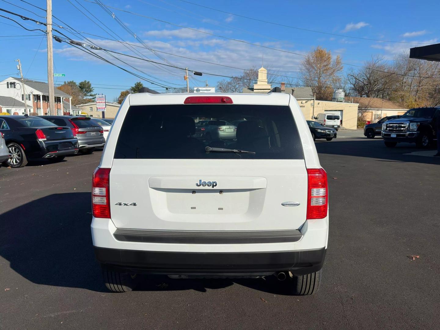 2011 Jeep Patriot Sport photo 5