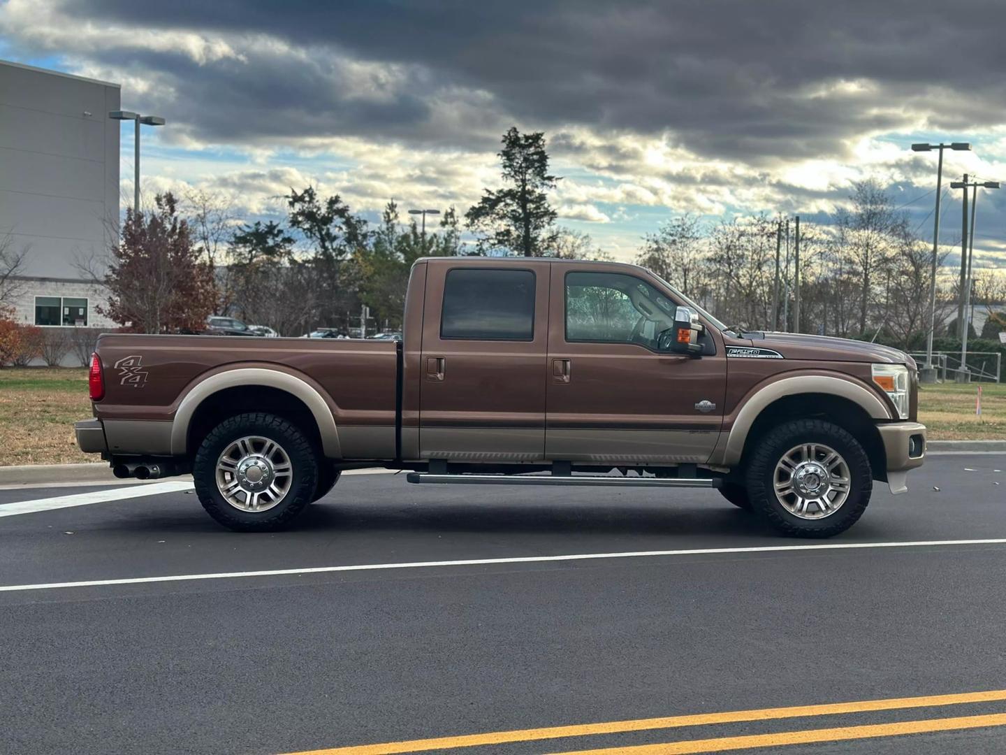 2011 Ford F-250 Super Duty King Ranch photo 3