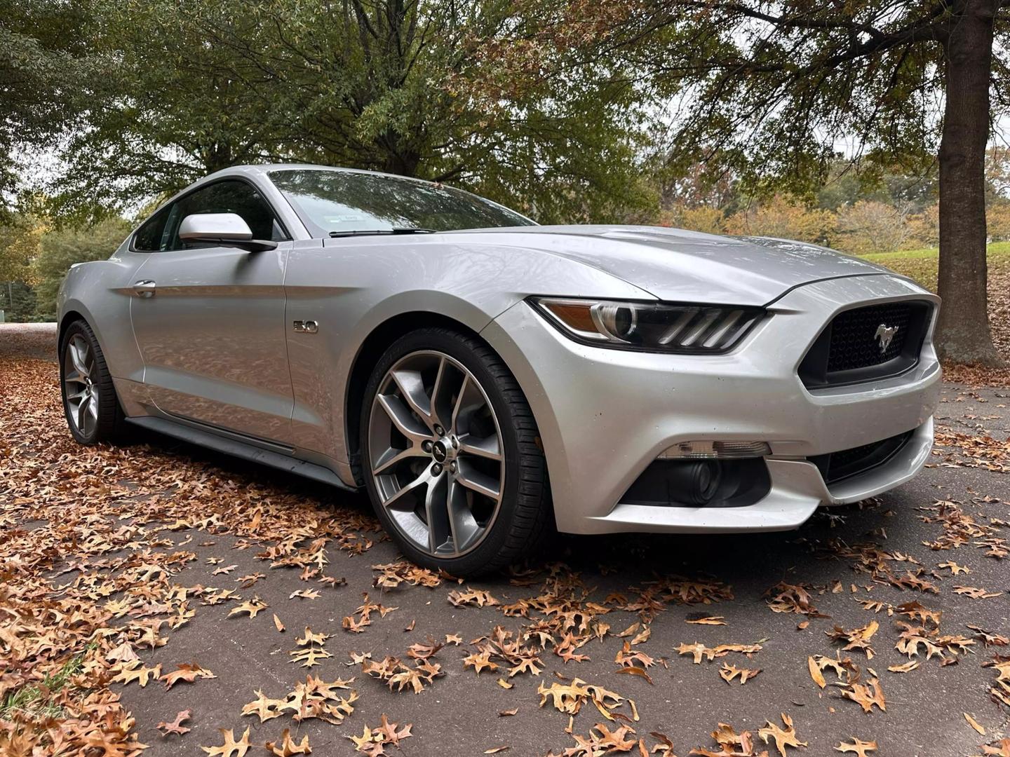 2017 Ford Mustang GT photo 3