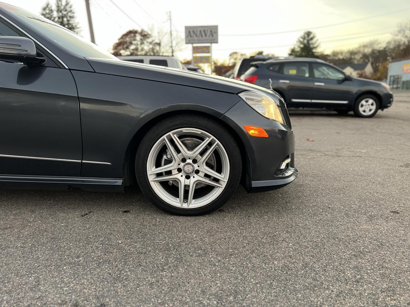 2011 Mercedes-Benz E-Class null photo 35