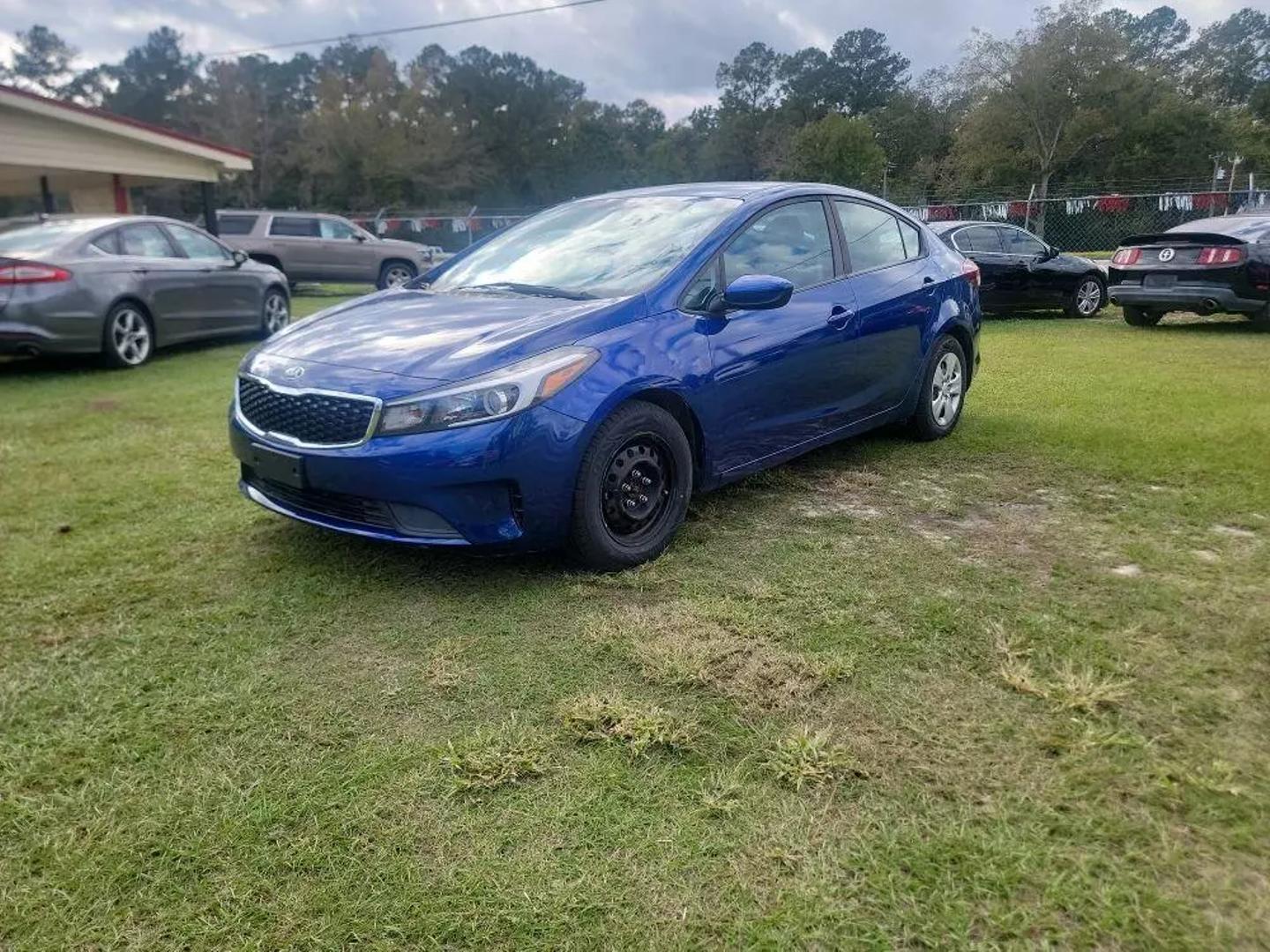 2017 Kia Forte LX photo 8