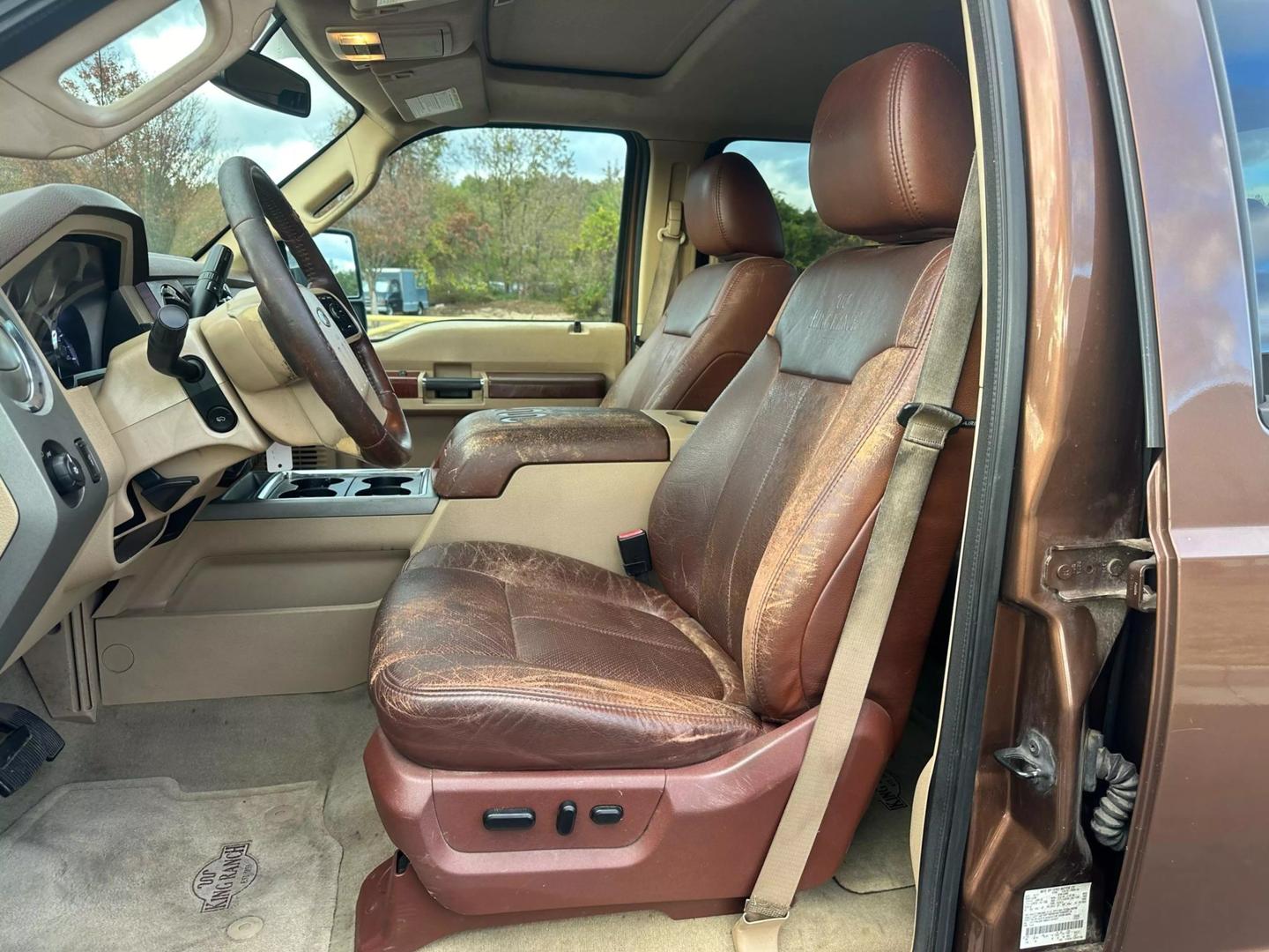 2011 Ford F-250 Super Duty King Ranch photo 33