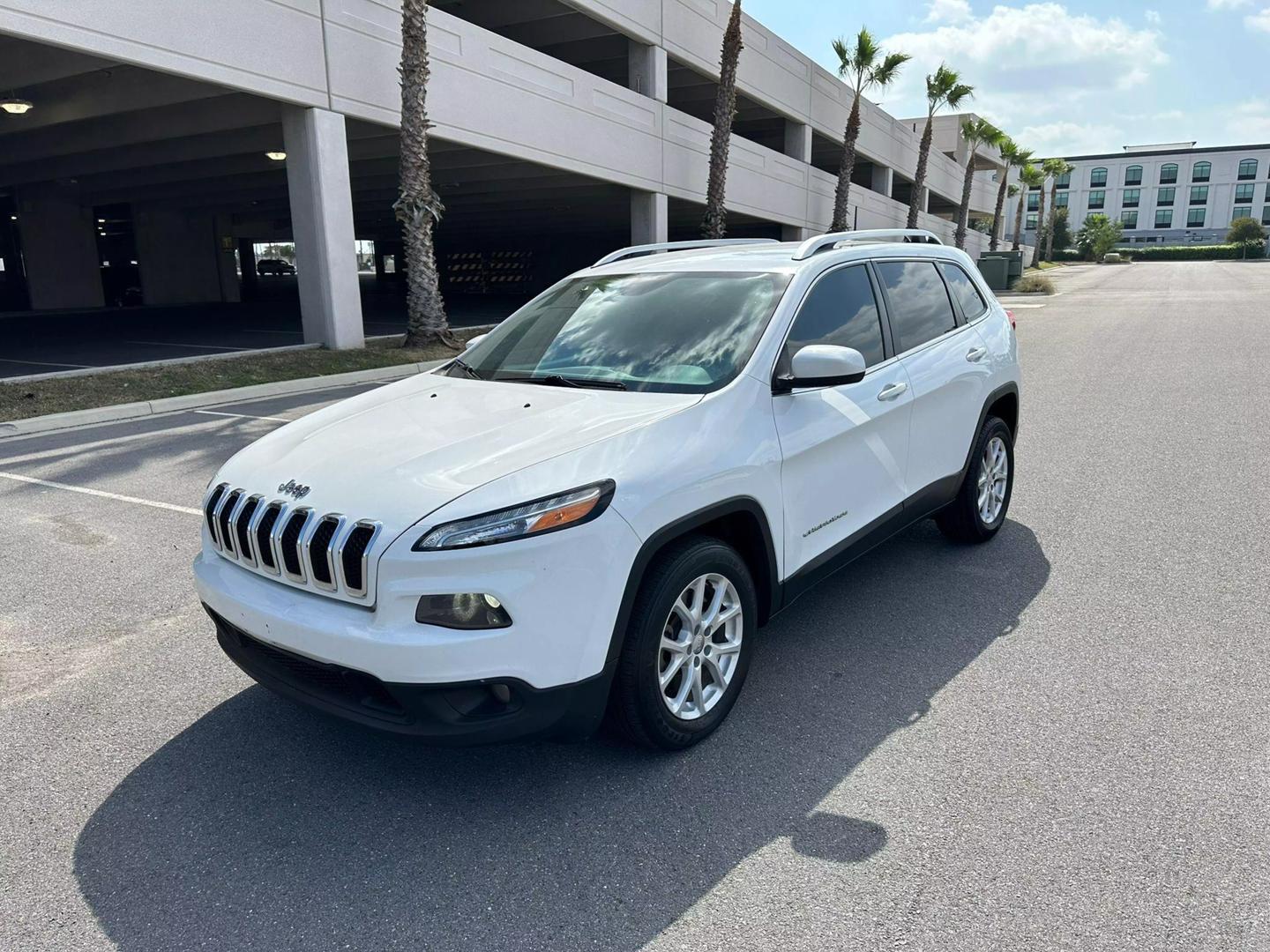 2017 Jeep Cherokee Latitude photo 7