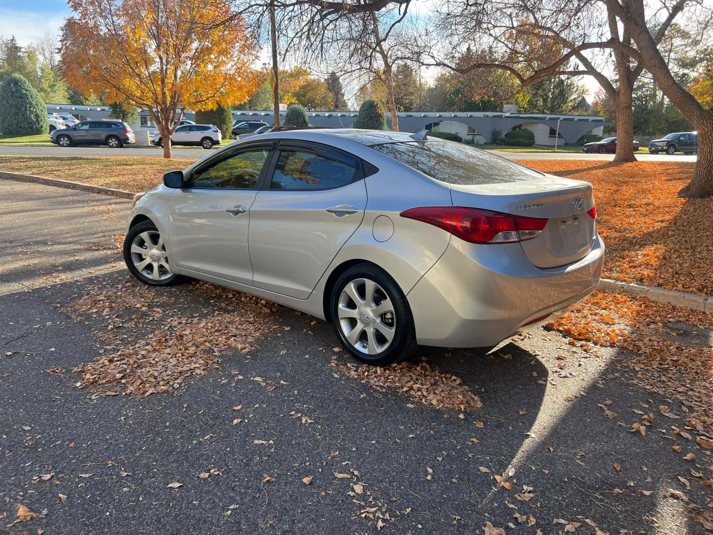 2013 Hyundai Elantra Limited photo 8