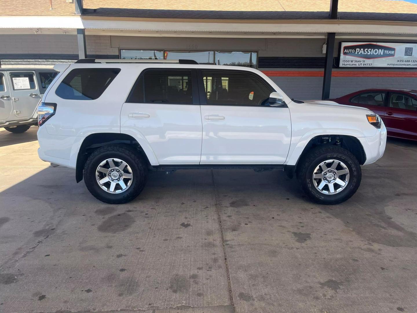 2016 Toyota 4Runner Trail photo 6