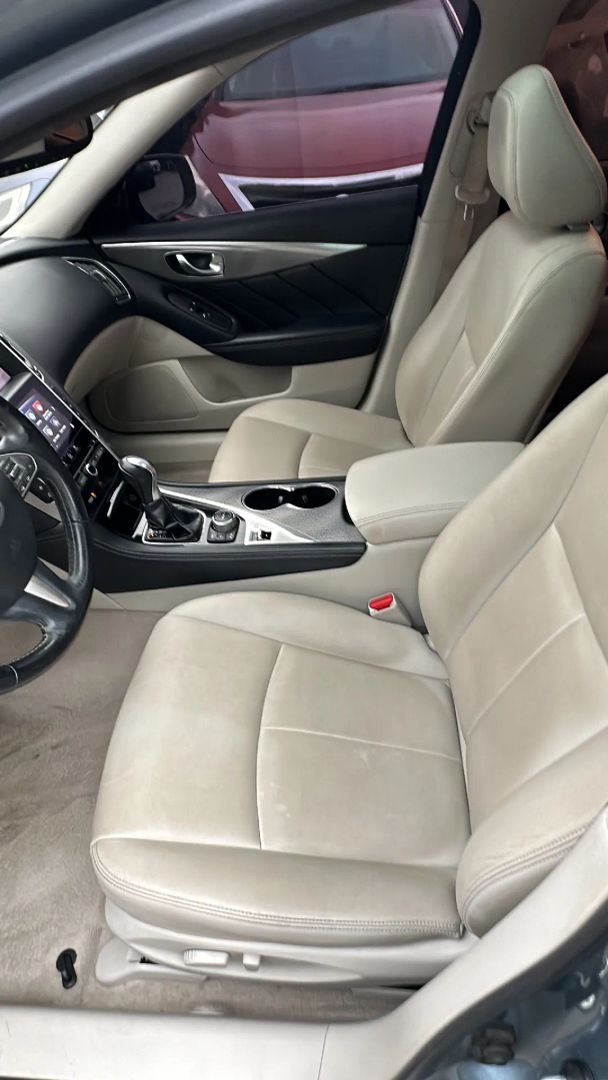 Image 9 of 2016 INFINITI Q50