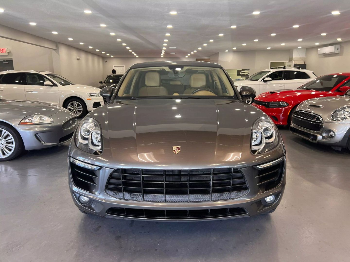 2015 Porsche Macan S Sport Utility 4d - Image 2