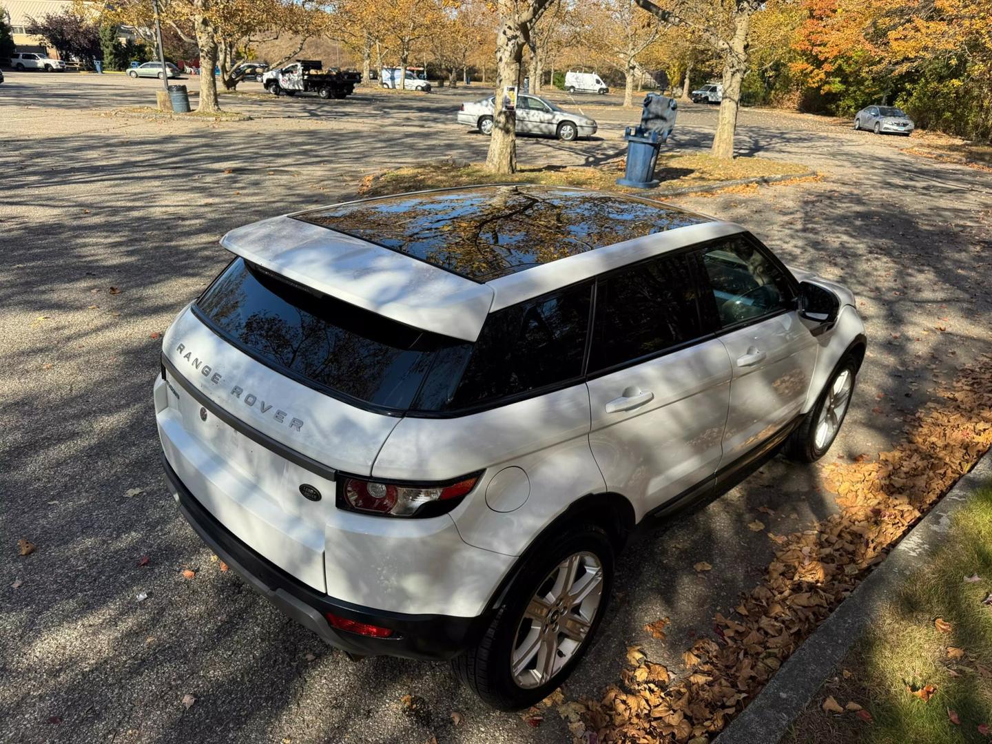 2013 Land Rover Range Rover Evoque Pure photo 8