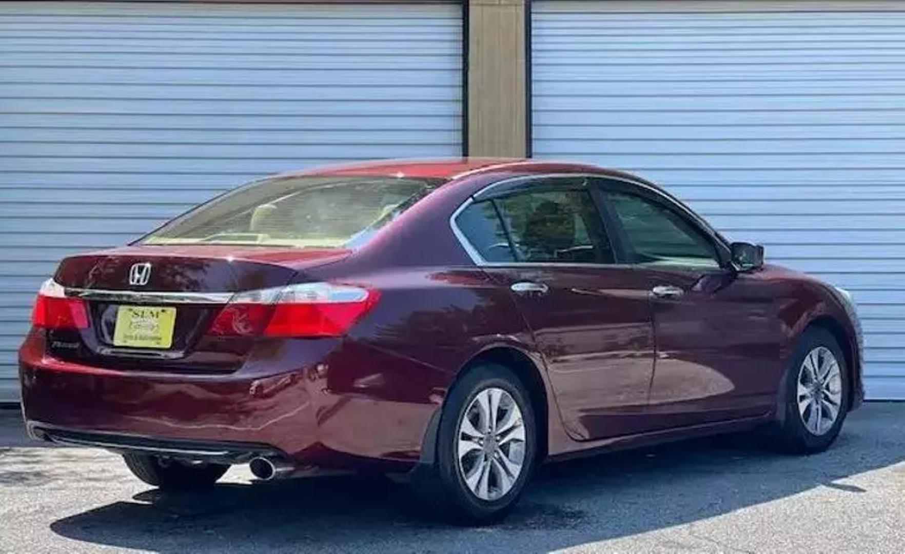 2014 Honda Accord LX photo 12