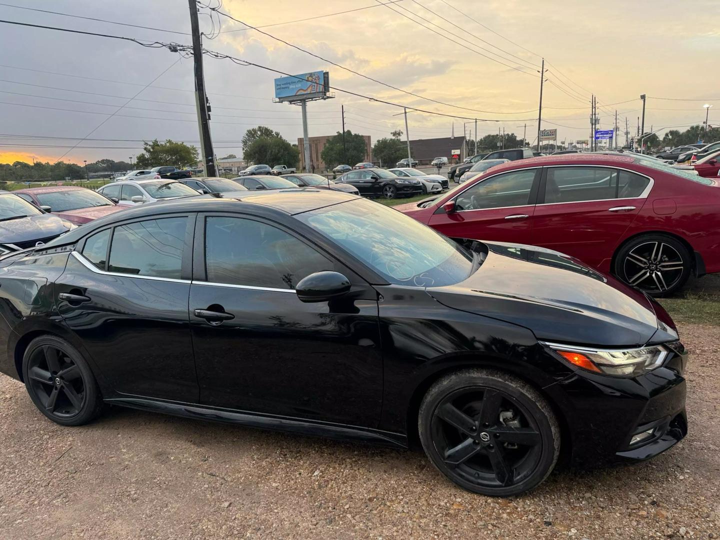 2021 Nissan Sentra SR photo 7