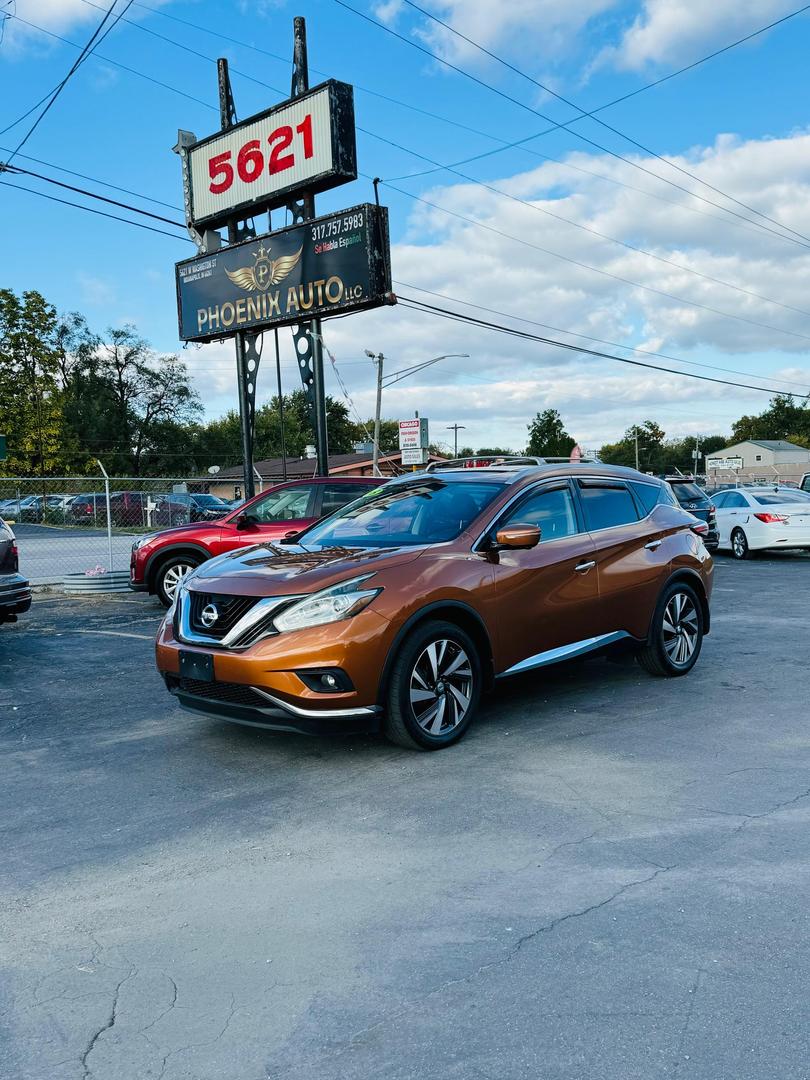 Nissan Murano's photo