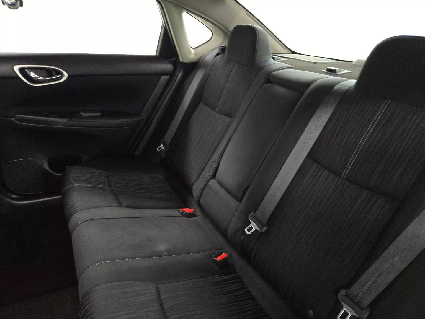 2017 Nissan Sentra - Image 15