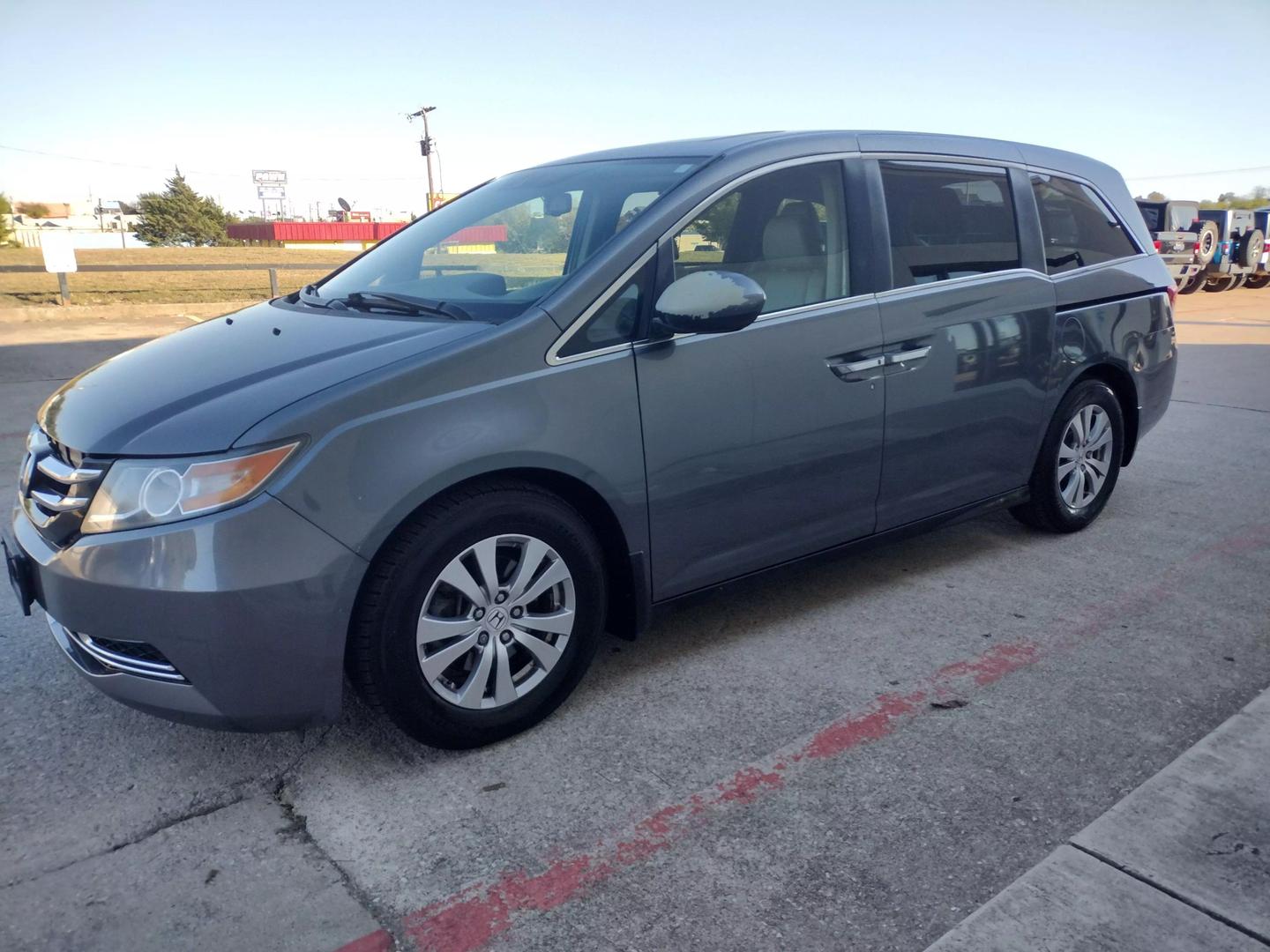 2014 Honda Odyssey EX-L photo 20