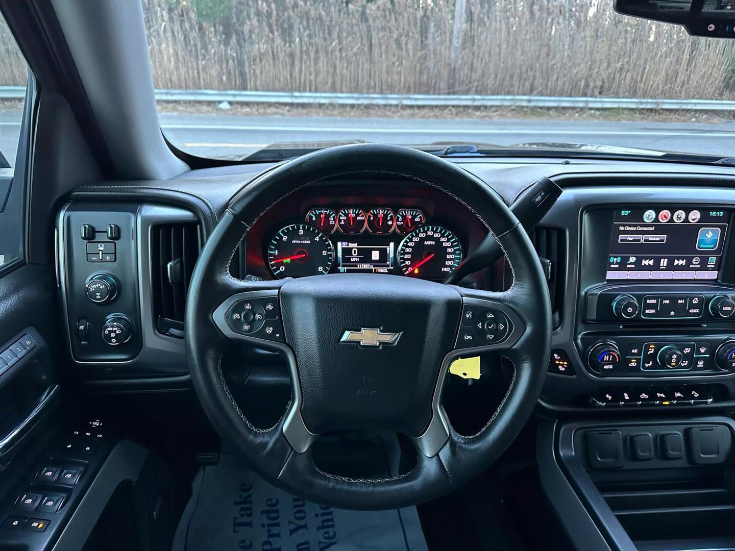 2018 Chevrolet Silverado 1500 LTZ Z71 photo 21