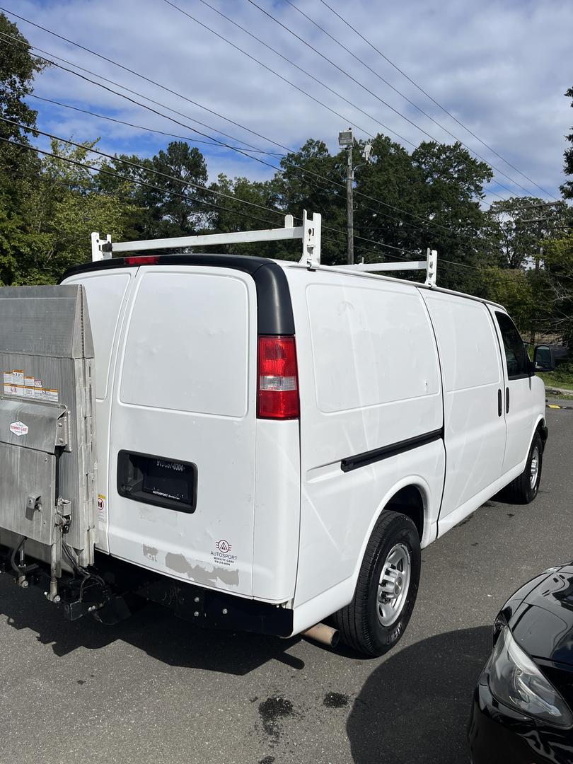 2019 Chevrolet Express Cargo Work Van photo 5