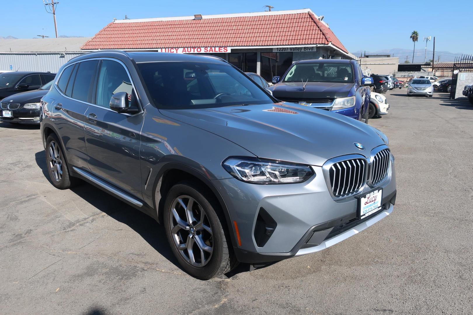 2023 BMW X3 30i photo 12