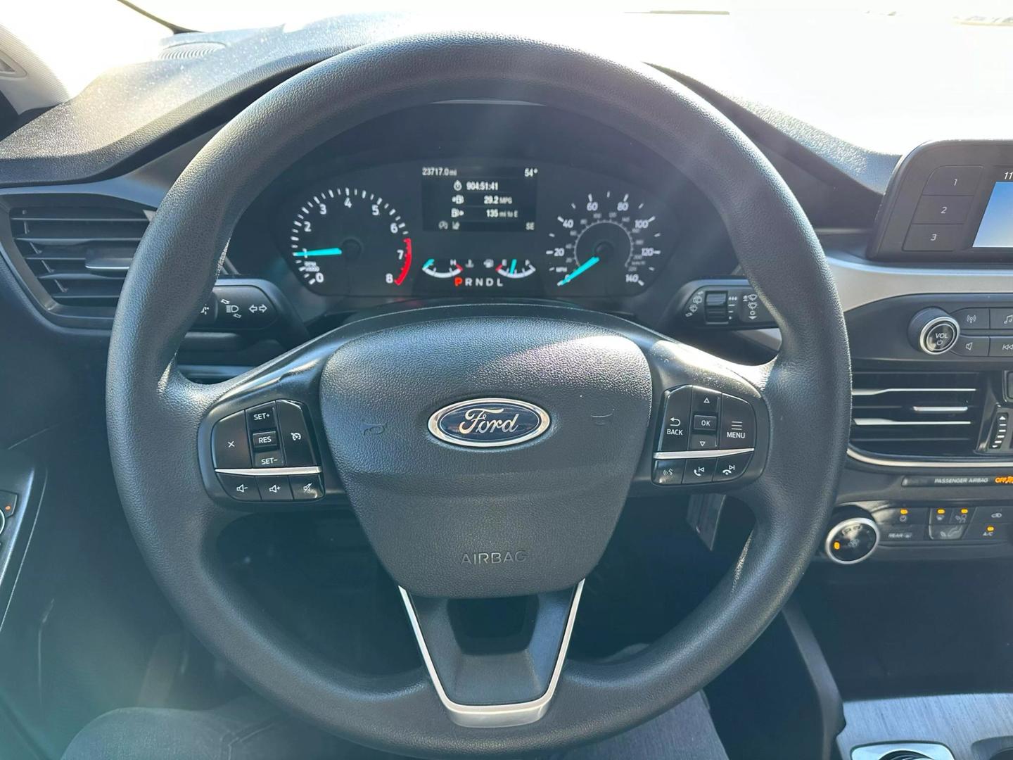 2022 Ford Escape S photo 20