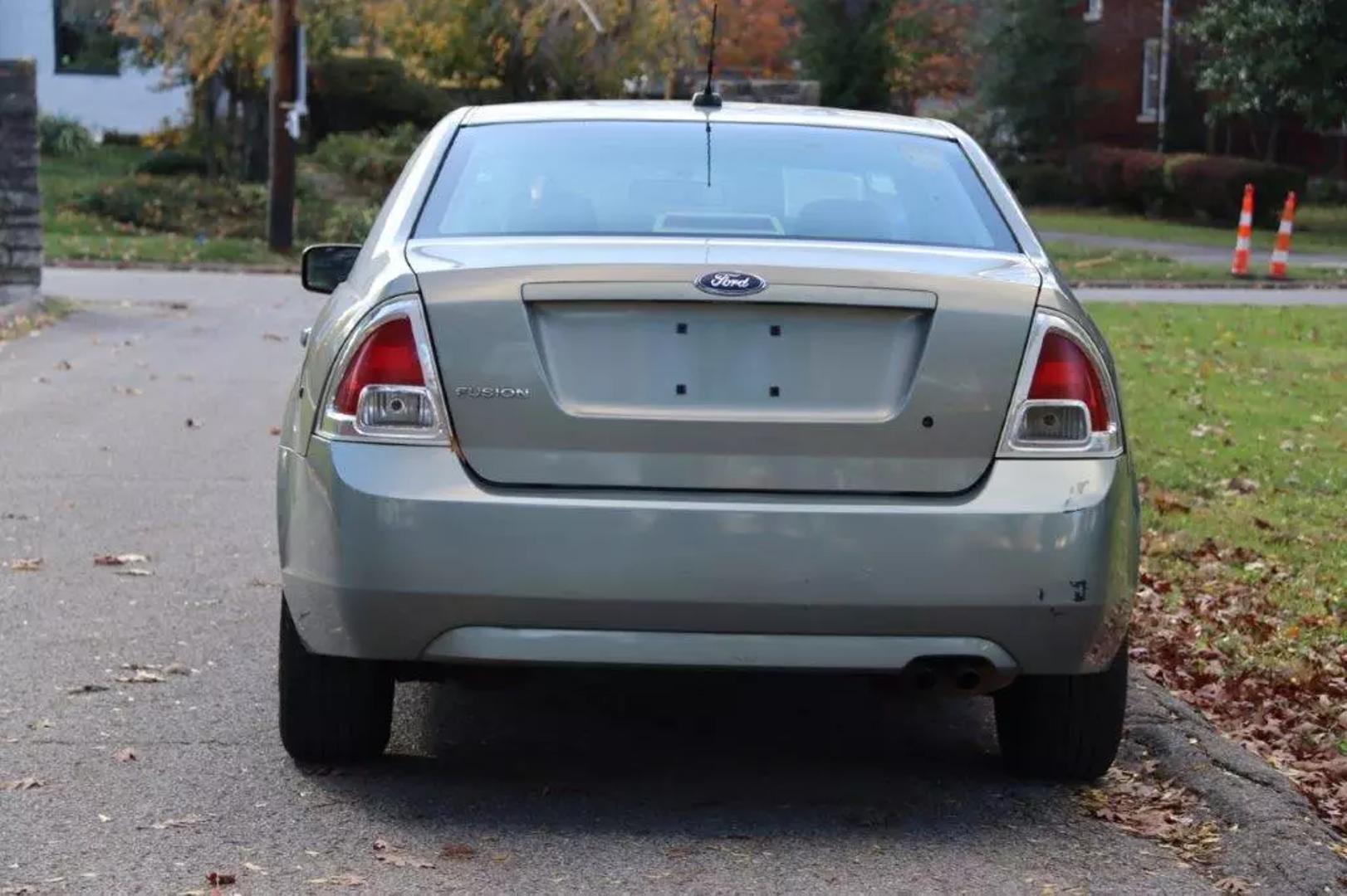 2009 Ford Fusion S photo 6