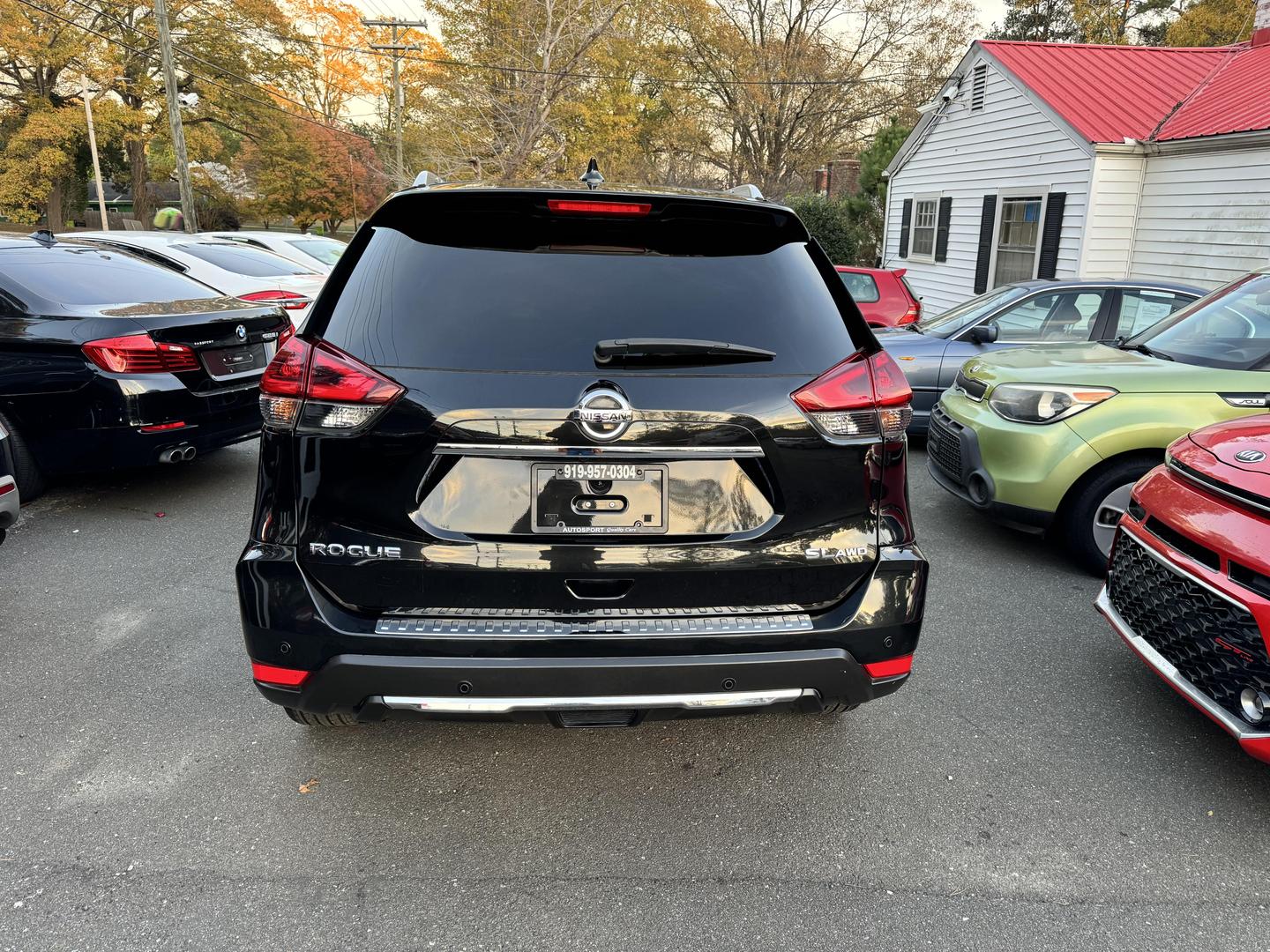 2019 Nissan Rogue SL photo 6