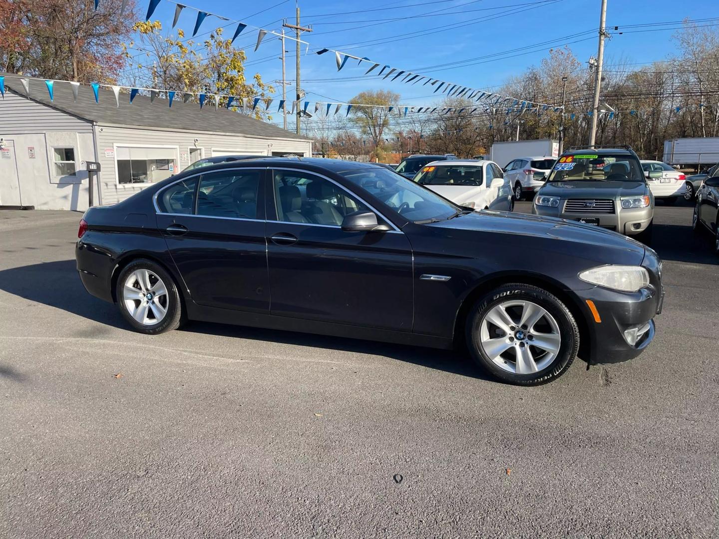 2013 BMW 5 Series 528i photo 19