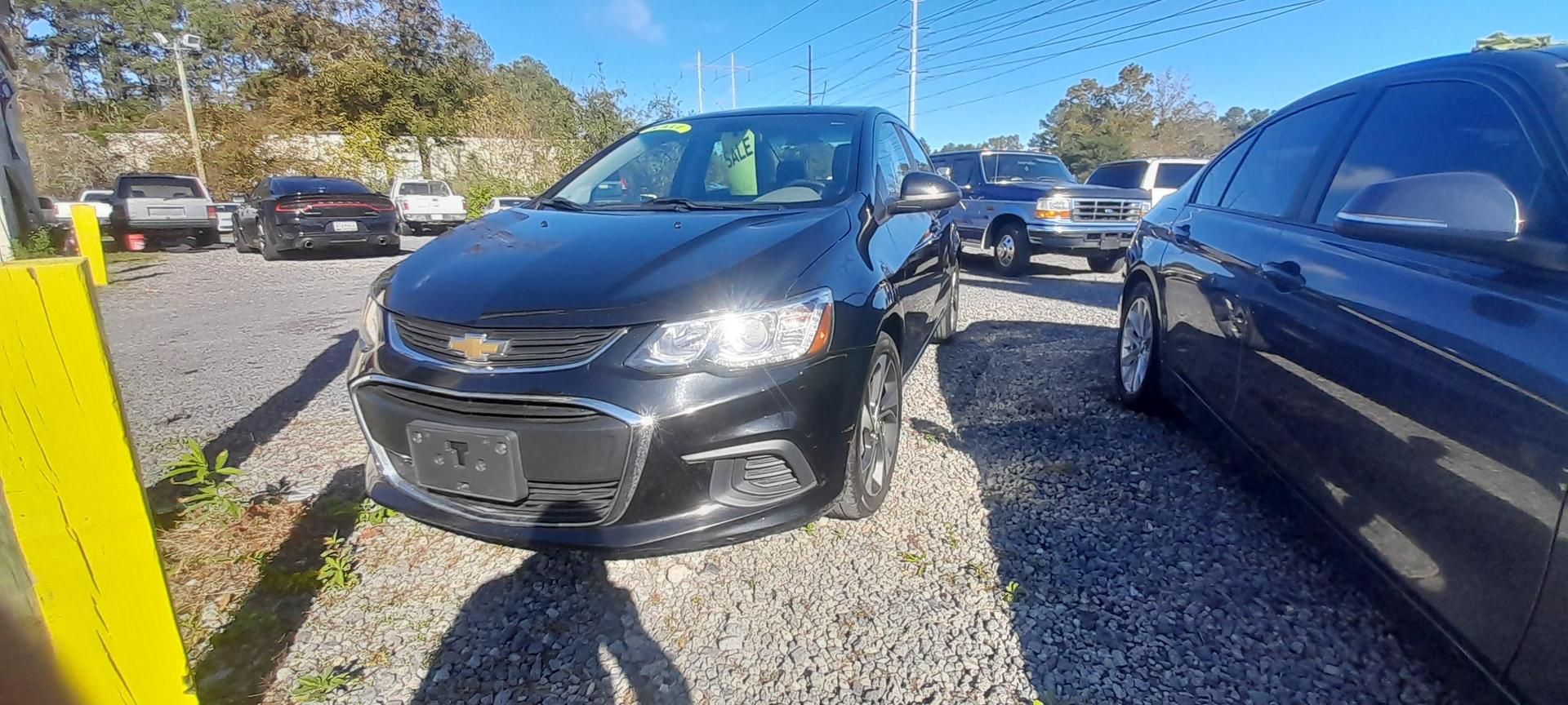 2020 Chevrolet Sonic Premier photo 3