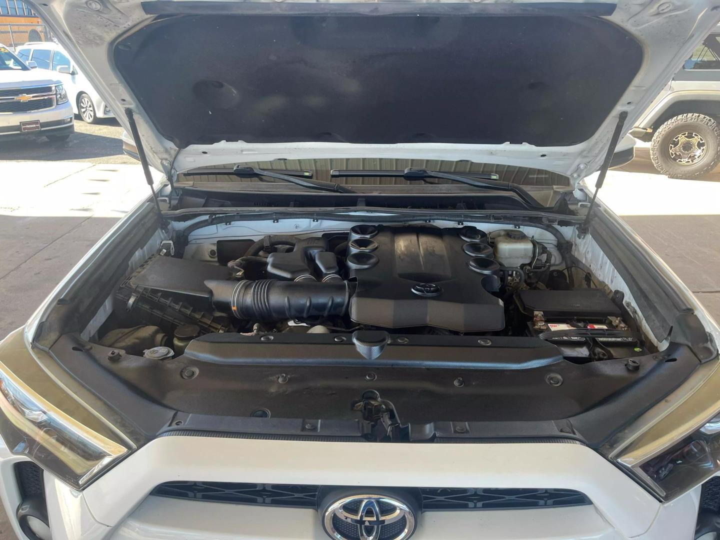 2016 Toyota 4Runner Trail photo 40