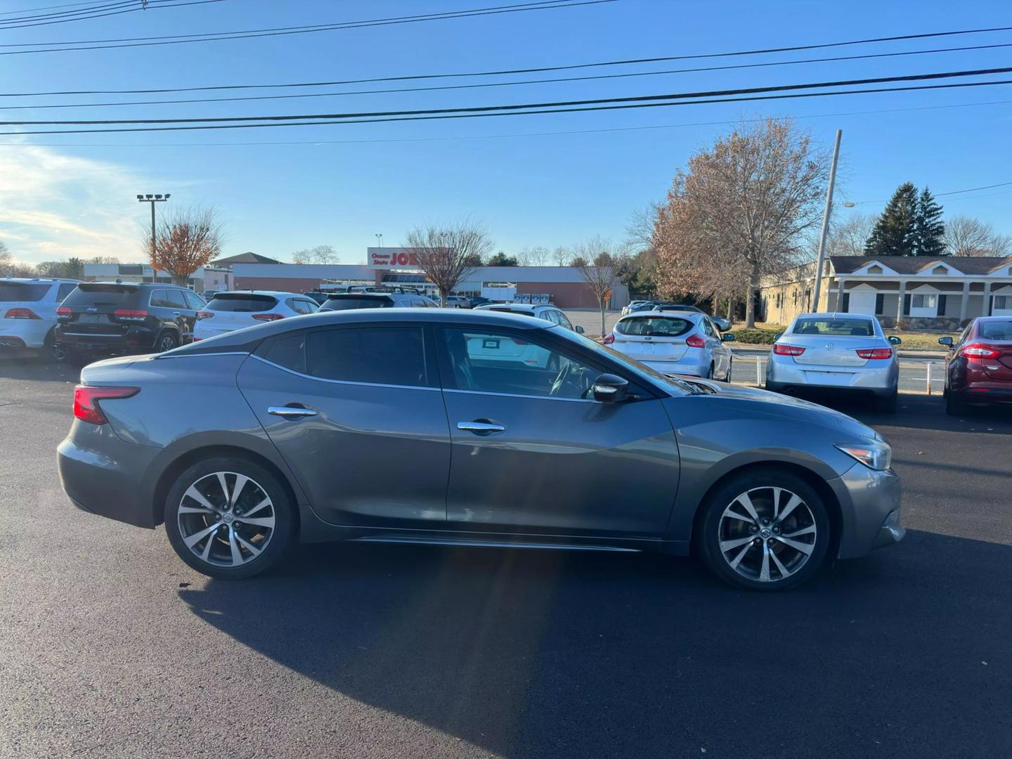 2017 Nissan Maxima SV photo 7