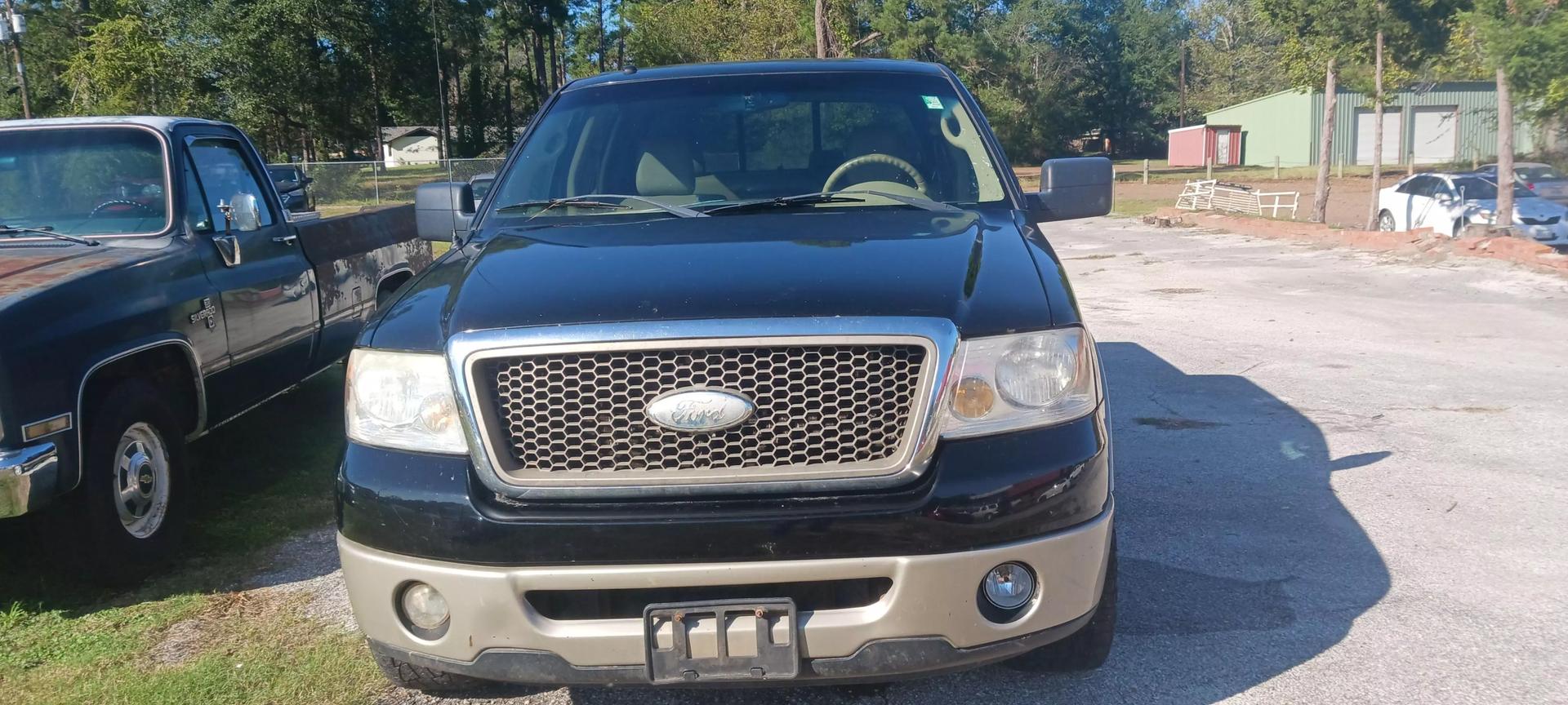 2008 Ford F-150 Lariat photo 2