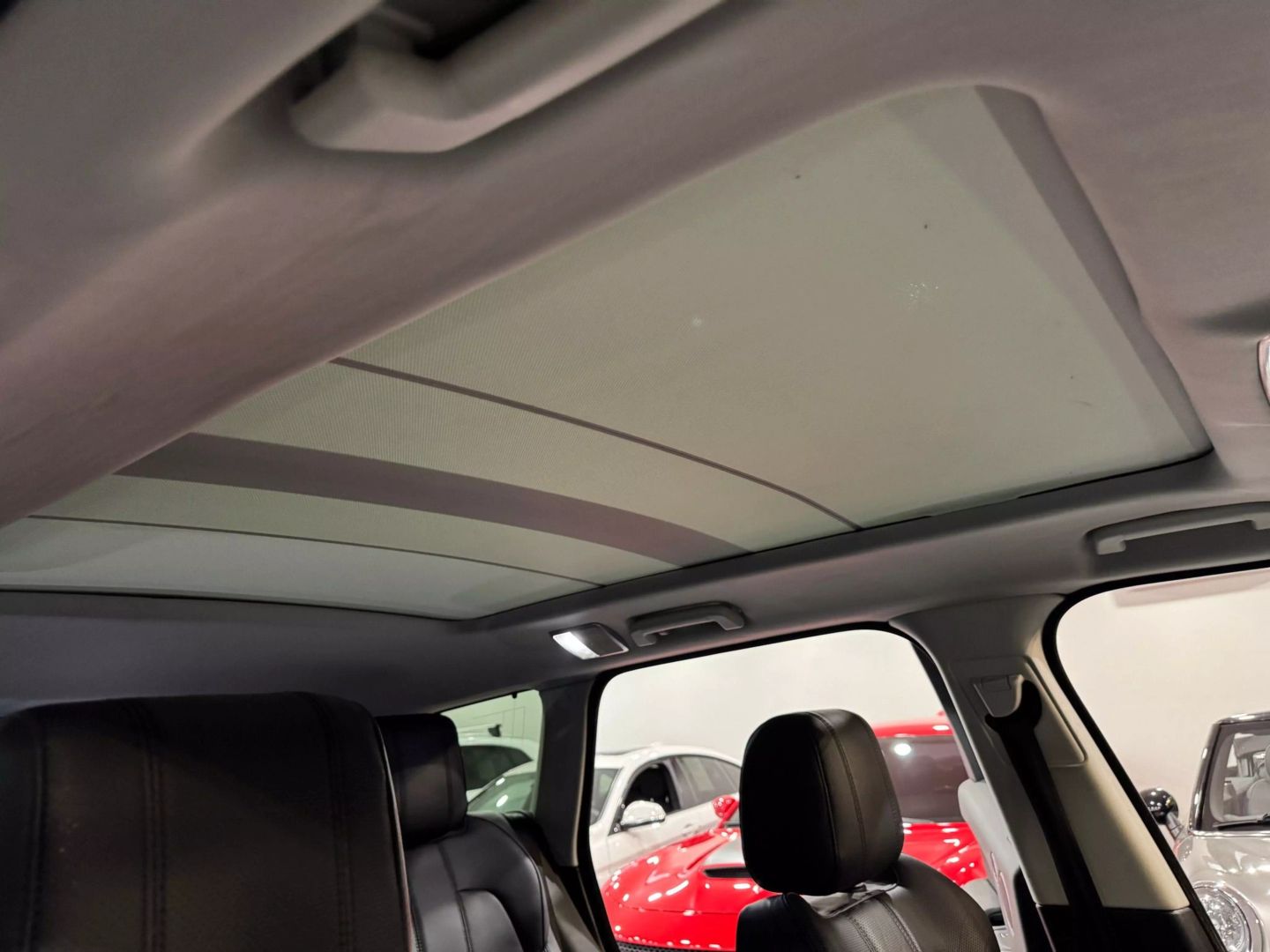 2014 Land Rover Range Rover Sport Hse Sport Utility 4d - Image 20