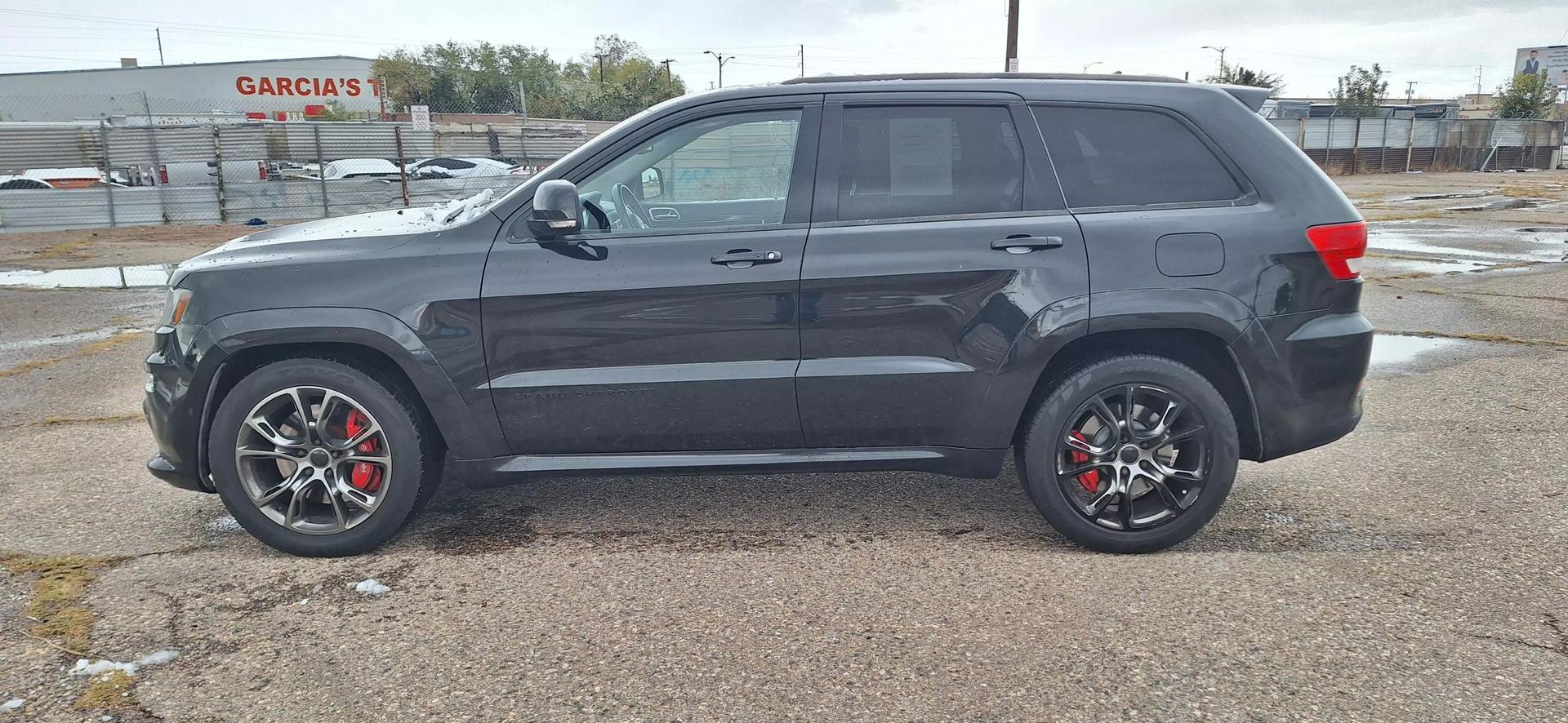 2013 Jeep Grand Cherokee SRT-8 photo 8